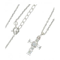 Collier en argent avec croix