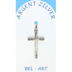 Kruisje Zilver 24 mm