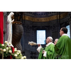 Statue Notre Dame de...