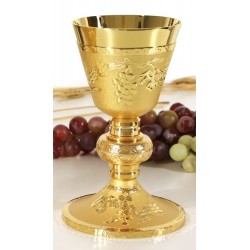 Chalice H  19 cm diam Ouv....